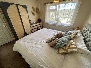 Photo 8- click for photo gallery